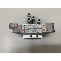 SMC SS5Y3-41-02-C6F-Q*Z-4257 Manifold with SY3240-...